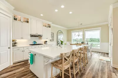 13631 Windlass Circle, Galveston, TX 77554 - Photo 9