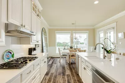 13631 Windlass Circle, Galveston, TX 77554 - Photo 11