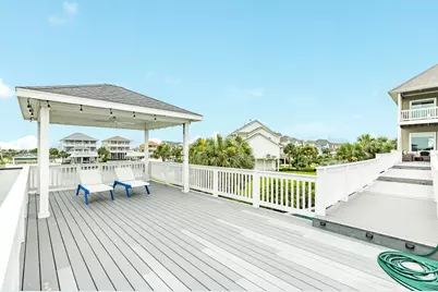 13631 Windlass Circle, Galveston, TX 77554 - Photo 29