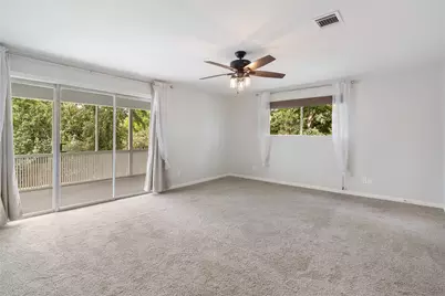 215 Whispering Oaks Drive, Taylor Lake Village, TX 77586 - Photo 27