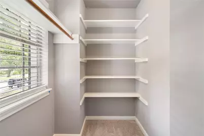 215 Whispering Oaks Drive, Taylor Lake Village, TX 77586 - Photo 21