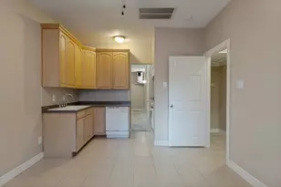 4110 Woodhead St, Houston, TX 77098 - Photo 7