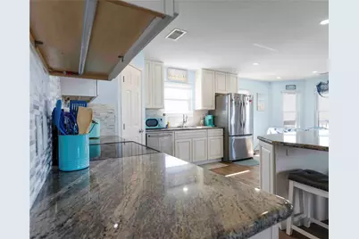 480 County Road 202, Sargent, TX 77414 - Photo 17