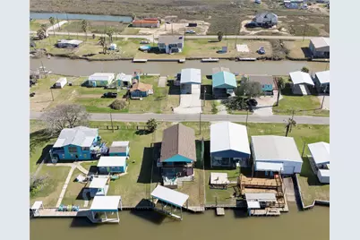 480 County Road 202, Sargent, TX 77414 - Photo 3