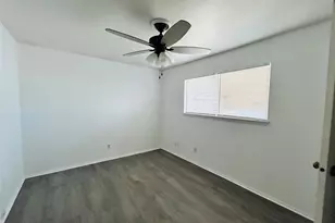 8030 Sands Point Dr, Houston, TX 77036 - Photo 7