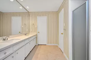 2818 Colonial Dr, Sugar Land, TX 77479 - Photo 19