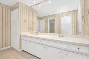 2818 Colonial Dr, Sugar Land, TX 77479 - Photo 17