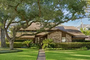 5222 Birdwood Rd, Houston, TX 77096 - Photo 1
