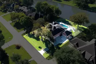 4703 Oxbow Cir W, Fulshear, TX 77441 - Photo 49