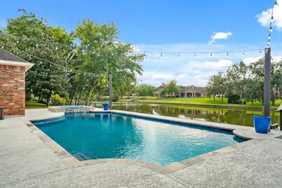 4703 Oxbow Circle W, Fulshear, TX 77441 - Photo 3