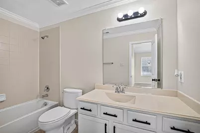 15631 Granite Mountain Trail, Houston, TX 77049 - Photo 33