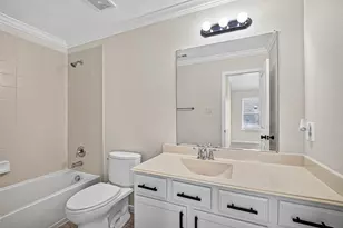 15631 Granite Mountain Trail, Houston, TX 77049 - Photo 33
