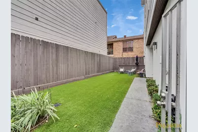 6108 Potomac Enclave Drive, Houston, TX 77057 - Photo 1