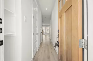 2105 Sam Wilson St, Houston, TX 77020 - Photo 5