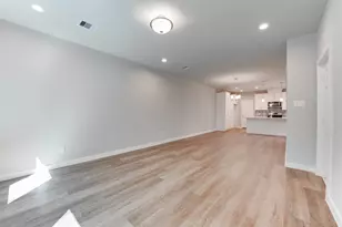 6615 Ezzard Charles Ln, Houston, TX 77091 - Photo 21