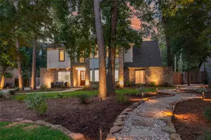 5 Thornhedge Ct, The Woodlands, TX 77381 - Photo 11