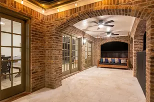 5 Thornhedge Ct, The Woodlands, TX 77381 - Photo 9