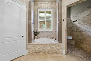8834 Cross Country Dr, Houston, TX 77346 - Photo 23