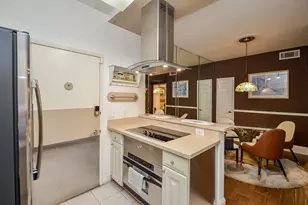 10811 Richmond Ave, Houston, TX 77042 - Photo 13