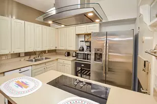 10811 Richmond Ave, Houston, TX 77042 - Photo 1