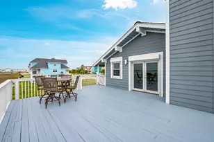 944 Tiki Dr, Tiki Island, TX 77554 - Photo 27