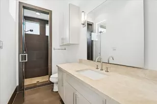 243 Piney Point Rd, Houston, TX 77024 - Photo 27