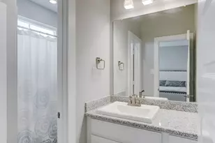 13222 Peony Meadow Trail, Houston, TX 77059 - Photo 25