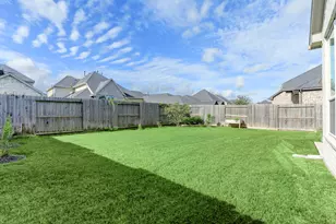 13222 Peony Meadow Trail, Houston, TX 77059 - Photo 27