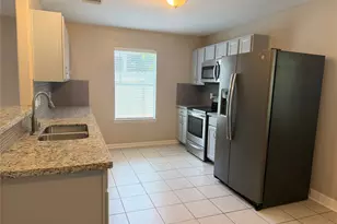 18919 Ayston Dr, Tomball, TX 77375 - Photo 9