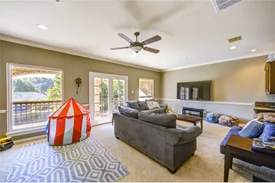 8701 Lanell Lane, Spring Valley Village, TX 77055 - Photo 33