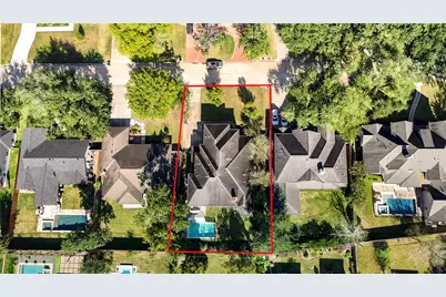 8701 Lanell Lane, Spring Valley Village, TX 77055 - Photo 3