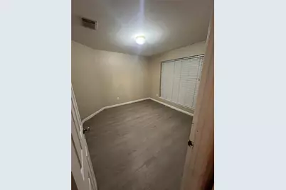 4018 Longway Estates Court, Fresno, TX 77545 - Photo 15