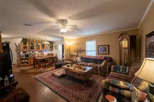 944 Whispering Pine Ln, Lufkin, TX 75901 - Photo 5
