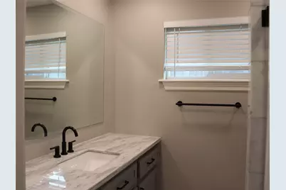 11419 Landsdowne Drive, Houston, TX 77035 - Photo 13