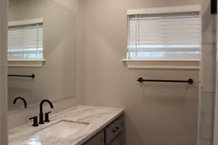 11419 Landsdowne Dr, Houston, TX 77035 - Photo 13