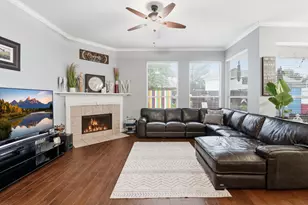 10019 Red Mesa Dr, Houston, TX 77095 - Photo 9