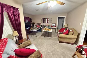 4501 Lawndale Ave, Groves, TX 77619 - Photo 11
