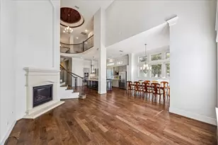 1607 Pinot Cir, Houston, TX 77055 - Photo 13
