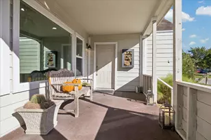 5651 Truett St, Houston, TX 77023 - Photo 3