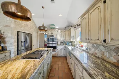 5250 Lauren Road, Alvin, TX 77511 - Photo 9