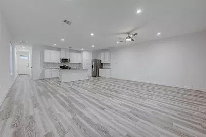 13426 Sombrero Cay Drive, Houston, TX 77047 - Photo 5