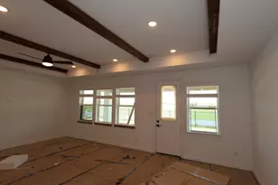 12019 Old Fashion Cir, Mont Belvieu, TX 77535 - Photo 5