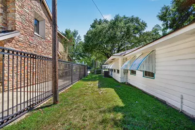 946 Lamonte Lane, Houston, TX 77018 - Photo 27