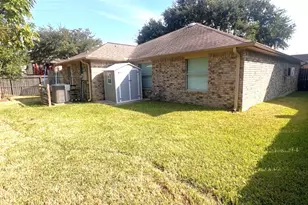 12310 Fern Meadow Dr, Stafford, TX 77477 - Photo 15