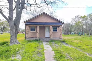 815 Welford Ave, Port Arthur, TX 77640 - Photo 1