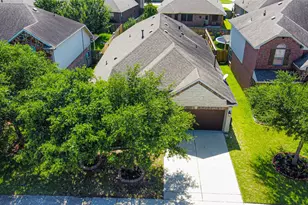8619 Debbie Terrace Dr, Cypress, TX 77433 - Photo 5