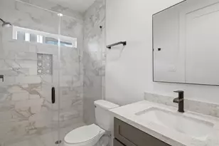 2213 Francis St, Houston, TX 77004 - Photo 7