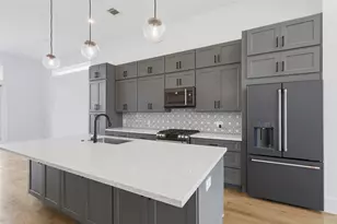 2213 Francis St, Houston, TX 77004 - Photo 15