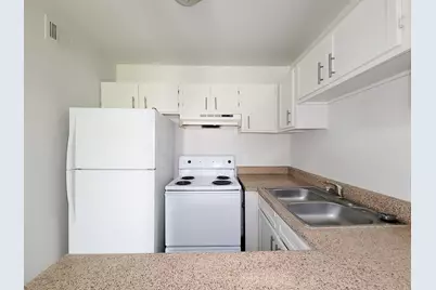 101 Brookside Lane #32, Sealy, TX 77474 - Photo 13