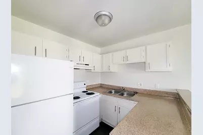 101 Brookside Lane #32, Sealy, TX 77474 - Photo 9